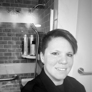 Meet your Posher, Marie